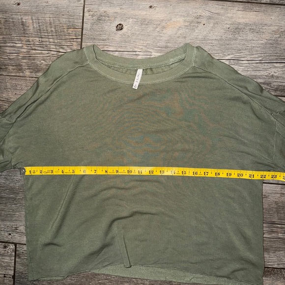 Z SUPPLY Women's Sage Green Relaxed Fit Long Sleeve Crewneck Top Size Small - Picture 9 of 9
